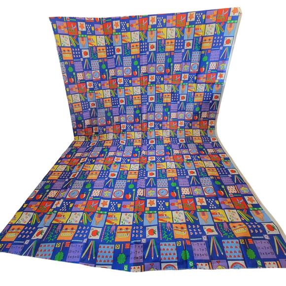 Cotton Fabric Back to School Books Pencils Clocks Apples 63x42 Logantex - Picture 3 of 10